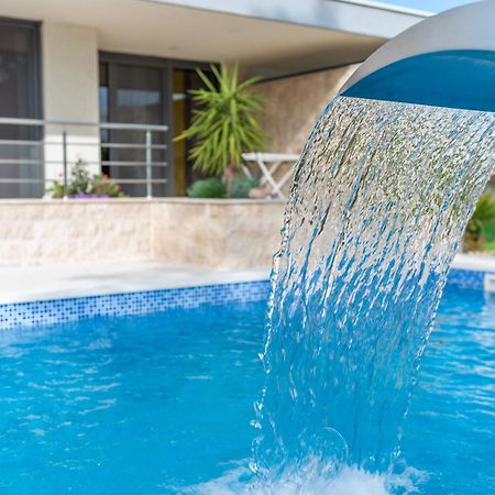 Miami Apartments 乌尔齐尼 外观 照片