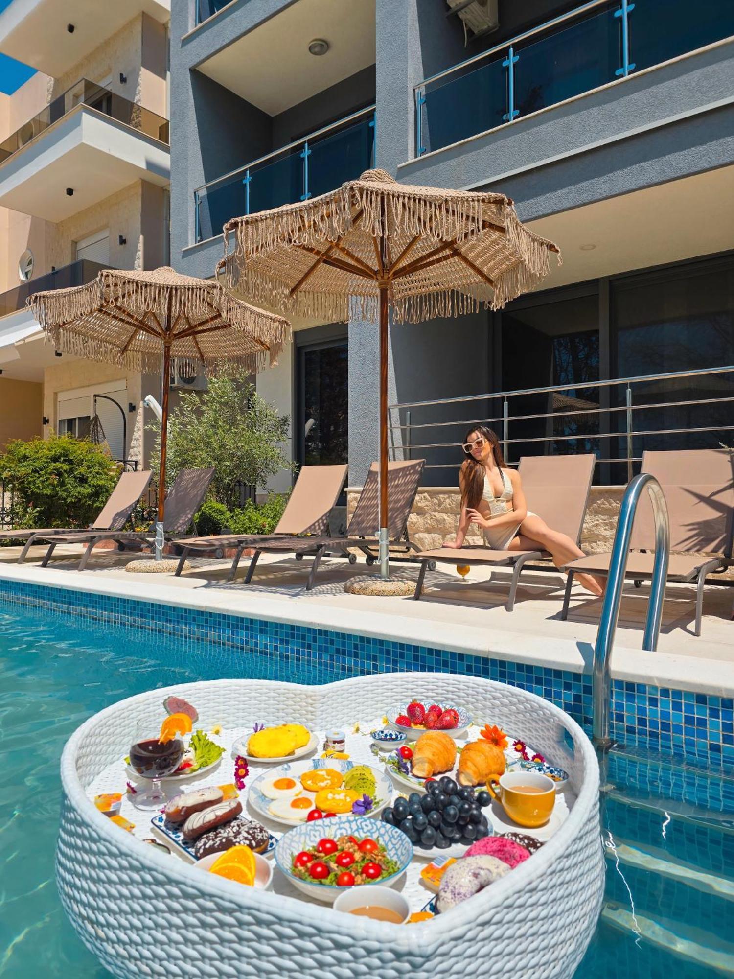 Miami Apartments 乌尔齐尼 外观 照片