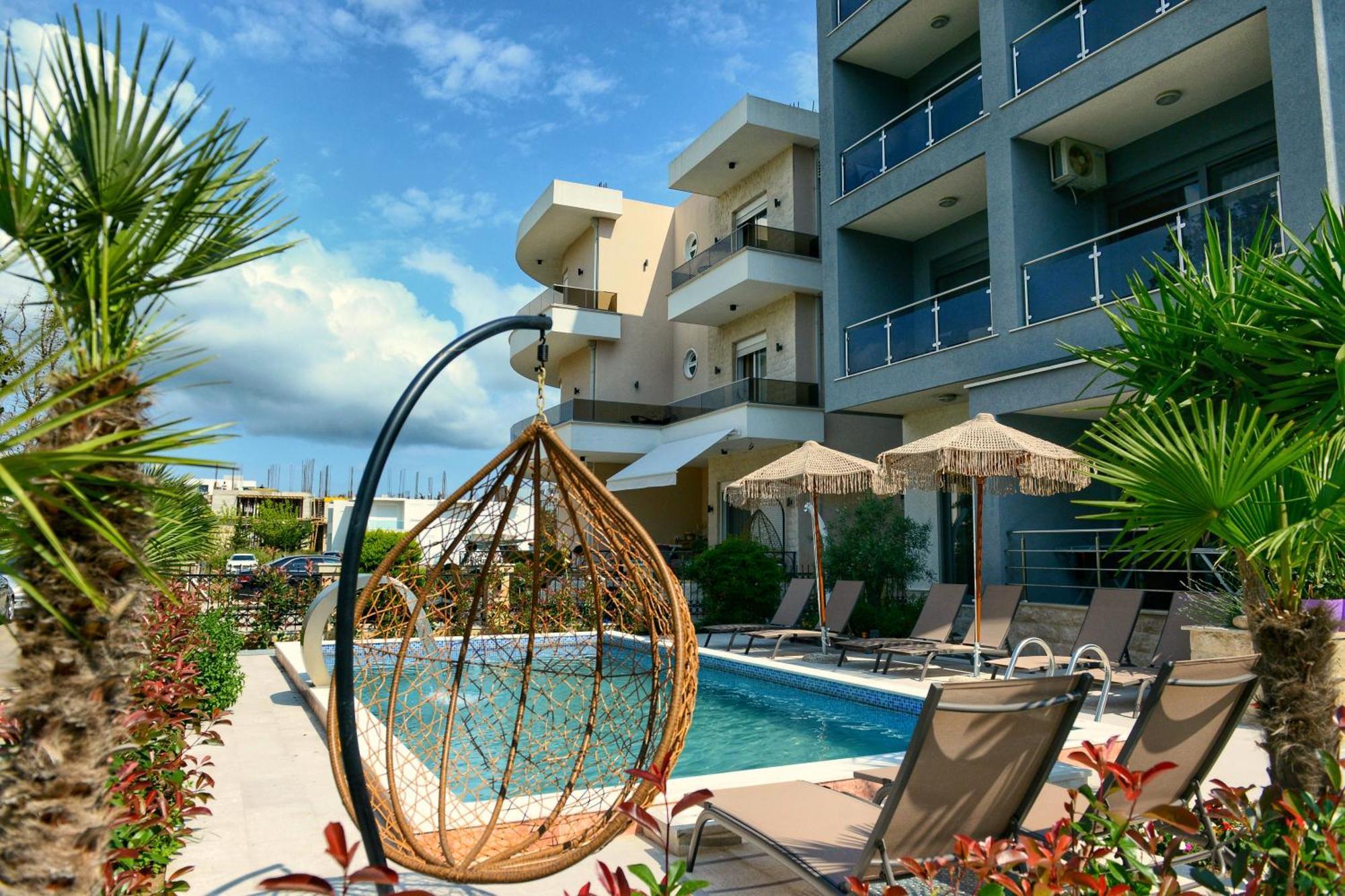 Miami Apartments 乌尔齐尼 外观 照片