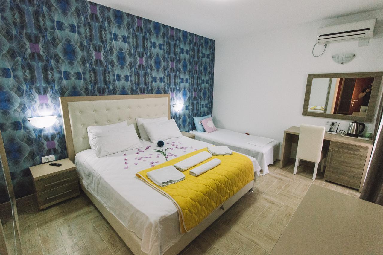 Miami Apartments 乌尔齐尼 外观 照片