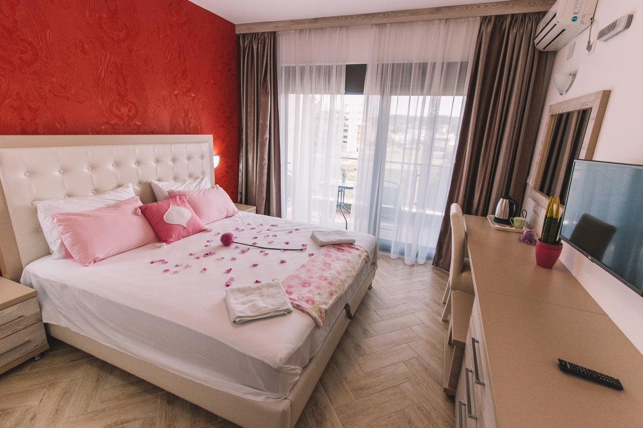 Miami Apartments 乌尔齐尼 外观 照片