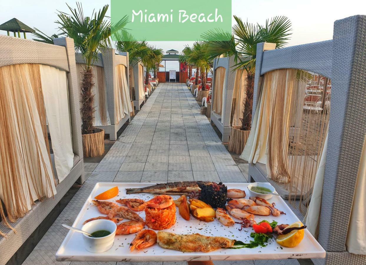 Miami Apartments 乌尔齐尼 外观 照片